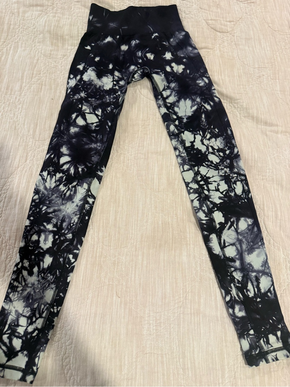 Sweaty Betty workout leggings